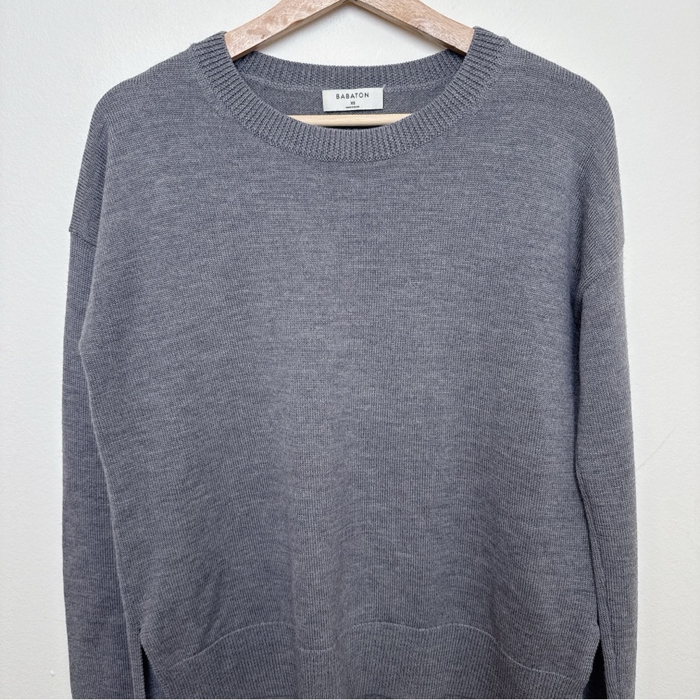 Aritzia Babaton Womens Xsmall Gunnar Merino Wool Sweater CN Grey Color - Picture 3 of 14